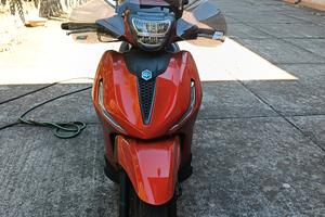 Piaggio Beverly 300 HPE