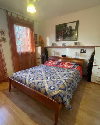 camera completa di letto senza materasso + armadio