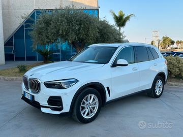 BMW X5 xdrive30d mhev T-Stock prezzo