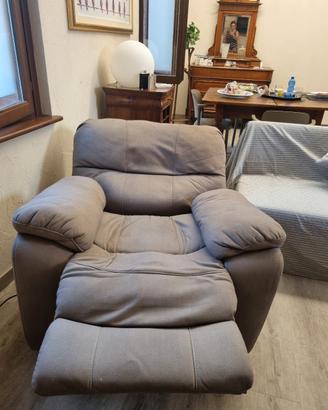 poltrona recrinabile