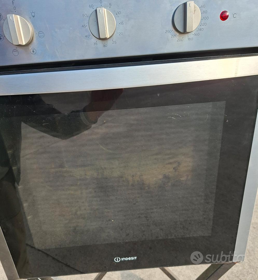 forno Indesit - Elettrodomestici In vendita a Piacenza