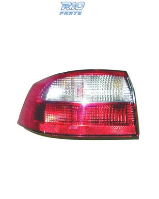 FANALE SINISTRO PER RENAULT LAGUNA II 4P 01-05