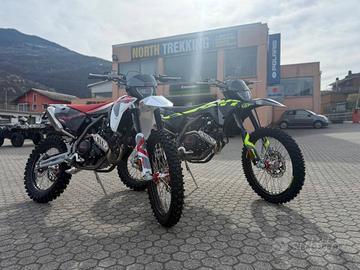 Fantic Motor XEF 125 Performance Pronta consegna