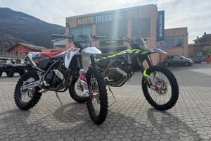 Fantic Motor XEF 125 Performance Pronta consegna