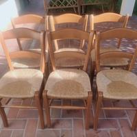 N. 6 sedie in legno