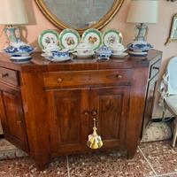 Antica credenza