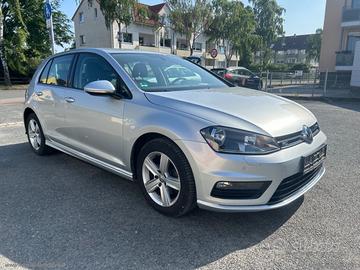 VOLKSWAGEN Golf 1.6TDI 110CV R-LINE NAVI PELLE SEN