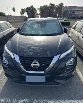 Nissan Juke N-Connecta 1.0 DIG-T 114cv-cambio Auto