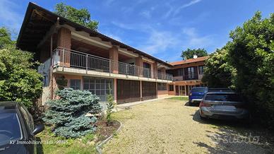 Appartamento di 135 m² con 5 locali e box auto dop