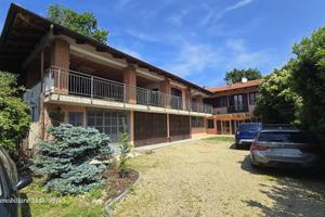 Appartamento di 135 m² con 5 locali e box auto dop