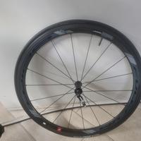 Ruota anteriore fulcrum wind cerchio consumato