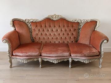 Divano vintage barocco in velluto