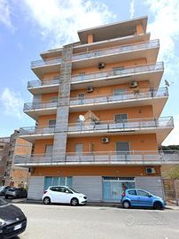 3 LOCALI A REGGIO DI CALABRIA