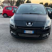 Peugeot 5008 1.6 HDi 112CV Access