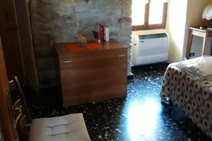 Casa in pietra x mesi estivi