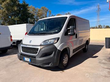 PEUGEOT BOXER 328 L1H1 2.2 BLUEHDI 120 CV S&S EURO