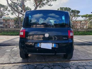 automobile fiat multipla