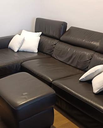 divano pelle marrone 
