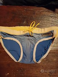 costume usato Desmot