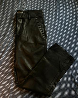 Pantalone in ecopelle