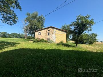 4 LOCALI A TRAVERSETOLO