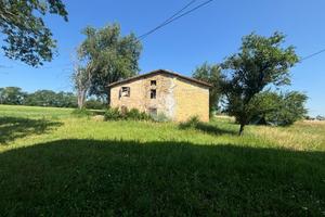4 LOCALI A TRAVERSETOLO