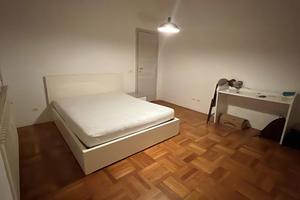 Camera disponibile in via Valdrighi