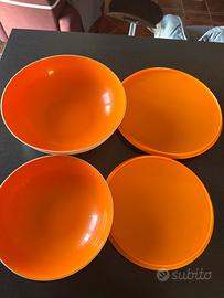 Ciotole allegre tupperware