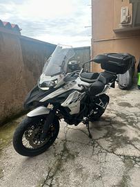 Benelli Trk 502x