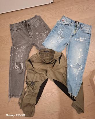 jeans strappati