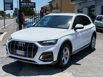 Audi Q5 35 2.0 TDI 163cv MHEV Business S-tronic