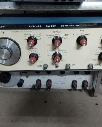 Heathkit generatore di funzioni IG-1275