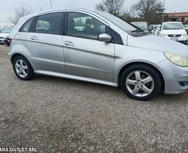 Mercedes-Benz classe b 180