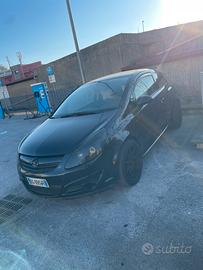 Opel corsa D 1.3