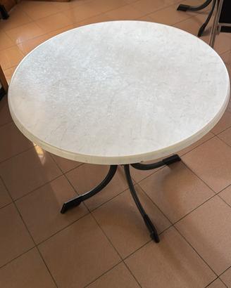 Tavoli