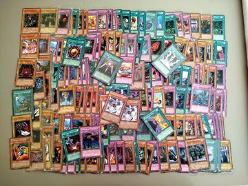 Carte Yu-Gi-Oh lotto yugi konami vintage deck set