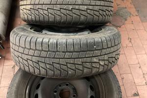 Cerchi per Fiat 500 1° serie con gomme termiche