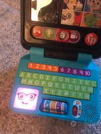 Computer gioco parlante lettere e numeri