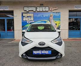 Toyota Aygo Connect 1.0 VVT-i 72 CV 5 porte TEAM D