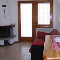 CARISOLO TN appartamento 6 posti letto