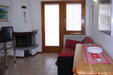 CARISOLO TN appartamento 6 posti letto