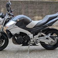 Suzuki GSR 600