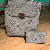Borsa con portafoglio