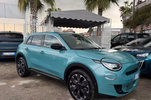 Fiat 600 2025 HYBRID 1.2 MHEV LA PRIMA AUTOMATICA