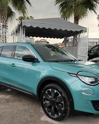Fiat 600 2025 HYBRID 1.2 MHEV LA PRIMA AUTOMATICA