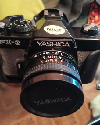Macchina fotografica Yashica