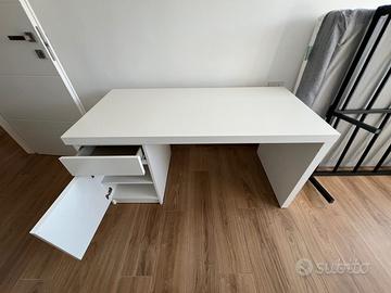 MALM Scrivania, bianco, 140x65 cm