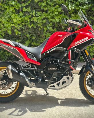 Moto Morini X-Cape 649 Gold