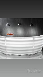 Bancone luminoso nuovo di fabbrica