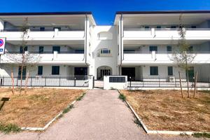 Appartamento di 180 m² con 5 locali e box auto a C
